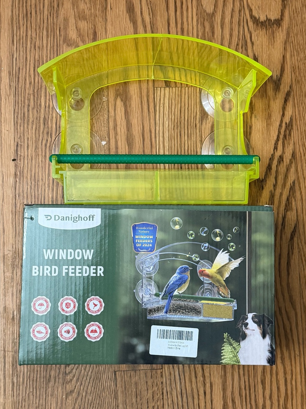 Window Bird Feeder with Suction Cups – Clear Acrylic – Box Included
